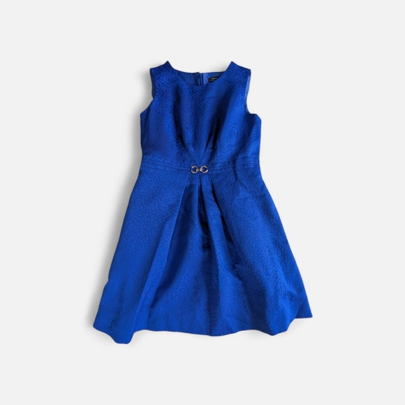 Tahari Arthur S Levine Dresses & Skirts - Tahari Arthur S. Levine Sleeveless, Blue Sheath Dress, Gold Buckle Pockets